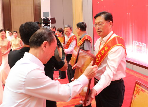 凯时AG集团位列石家庄营业收入百强企业第14位